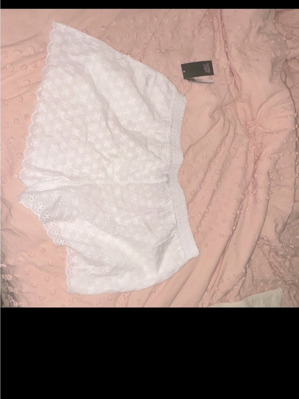 Target White Eyelet Scallop Hem Women’s Shorts